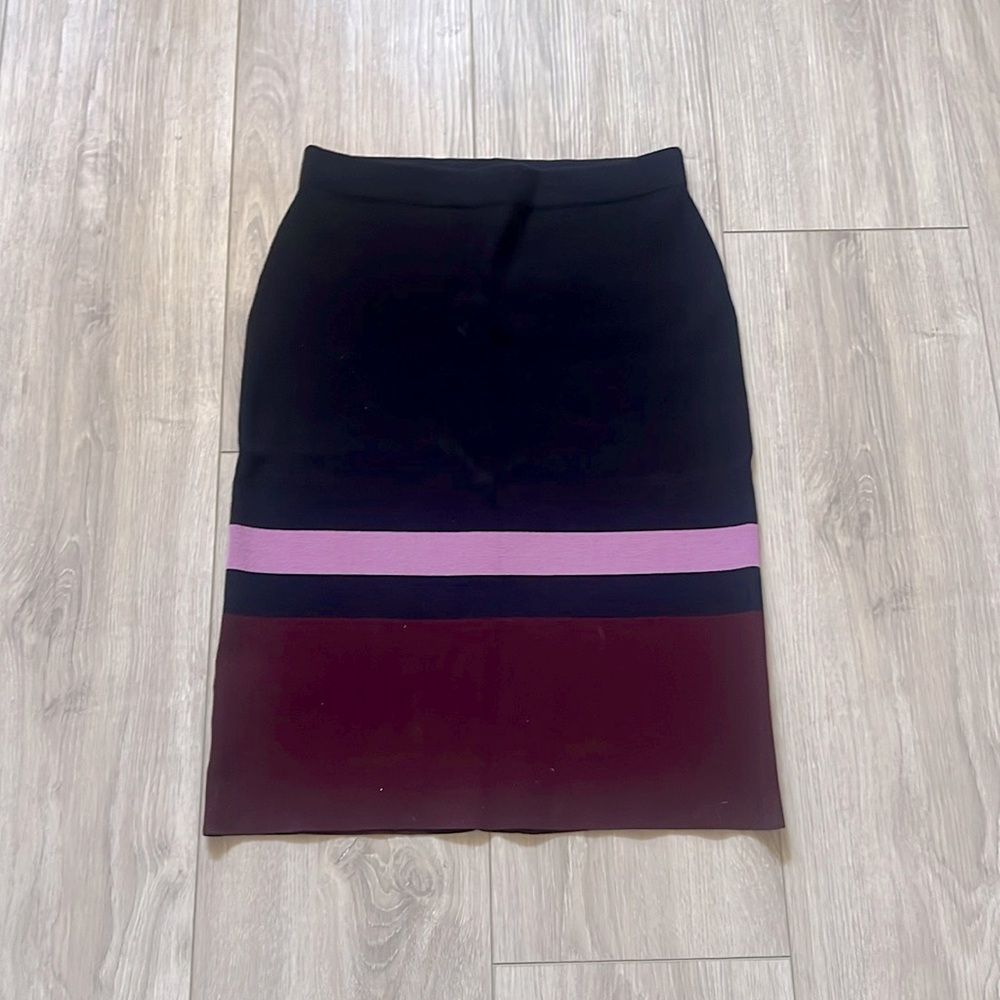 (NEW) Ann Taylor knit skirt, size SP
